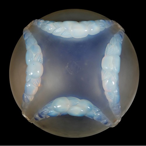 230 - A pair of Art Deco Lalique opalescent moulded glass plafonniers, in the 'Villeneuve' pattern, No. 24... 