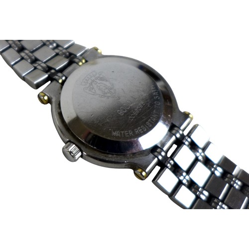 25 - A collection of jewellery including amber and silver. (1 bag)