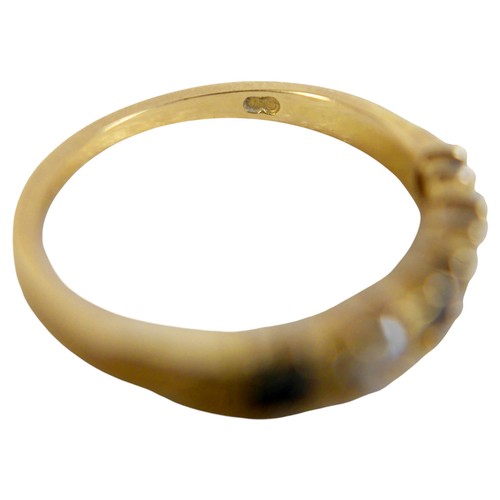 58 - An 18ct gold, diamond and sapphire ring, with two diamonds and three sapphires, alternate, size N, 2... 