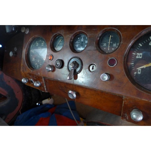 1 - A 1949 Jaguar Mark V 2.5 litre four door saloon car for restoration, registration KKD 737, with 7557... 