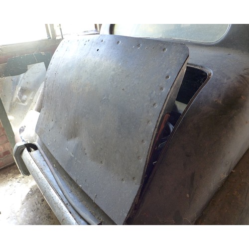 1 - A 1949 Jaguar Mark V 2.5 litre four door saloon car for restoration, registration KKD 737, with 7557... 