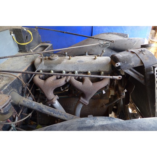 1 - A 1949 Jaguar Mark V 2.5 litre four door saloon car for restoration, registration KKD 737, with 7557... 