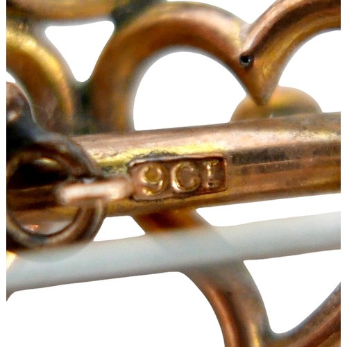 23 - A 9ct yellow gold twined heart brooch with metal pins, 40mm wide, 3.5g.