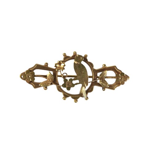 42 - A group of four Victorian and Edwardian 9ct gold brooches, comprising unmarked bar brooch set with a... 