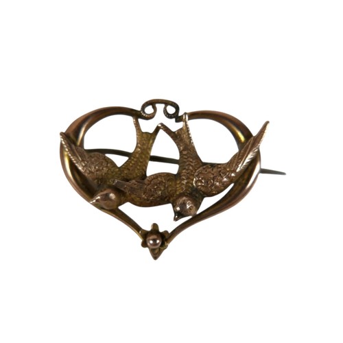 42 - A group of four Victorian and Edwardian 9ct gold brooches, comprising unmarked bar brooch set with a... 