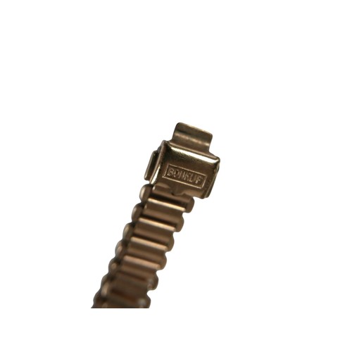 21 - An Art Deco 9ct yellow gold cased lady's wristwatch, with circular silvered chapter ring, gold centr... 