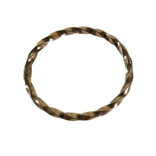 48 - A 9ct yellow gold hinged bangle, twist decoration, 5.0mm wide, internally 60 by 52mm, 7.5g, together... 
