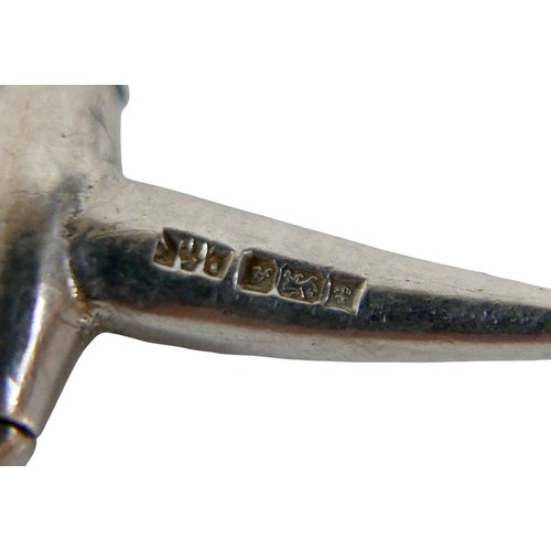 50 - A Sterling silver horse bit bracelet 1 by 20cm long.