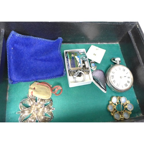 28 - A collection of silver and costume jewellery, including two silver brooches, approximately 1toz of s... 