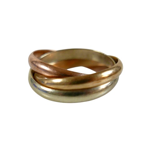 38 - A 9ct tri-colour gold 'Russian' style wedding ring, formed of three interlocking bands, size N/O, 4.... 