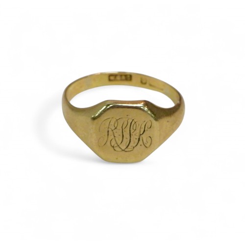 35 - A 9ct gold signet ring, inscribed with monogram, size O, 4.2g.