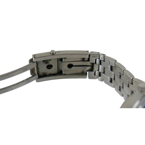 126 - An Omega Seamaster Professional Chronometer 300m/1000ft stainless steel gentleman's wristwatch, mode... 