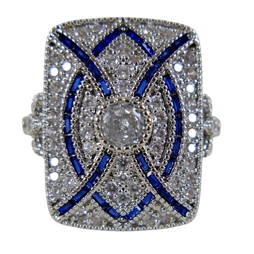 30 - A white metal Art Deco style dress ring, head size 23 by 17mm, size S, 7.6g.