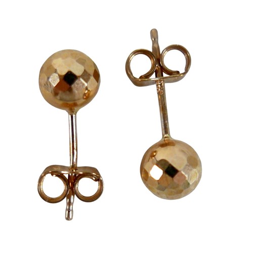 19 - A pair of 9ct yellow gold 