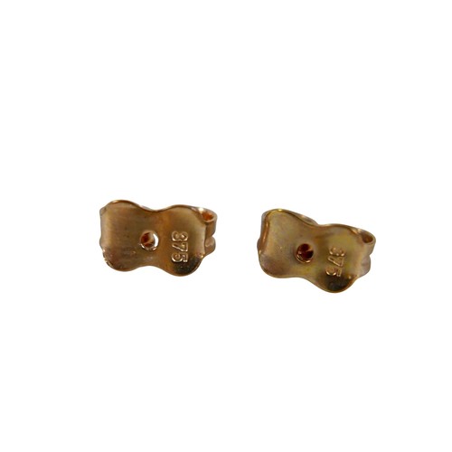 19 - A pair of 9ct yellow gold 