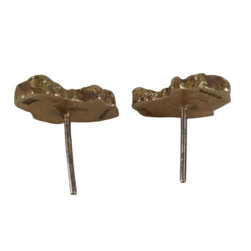 28 - A pair of 9ct gold nugget style earrings, approximately 16 by 10mm, 3.9g.