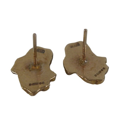 28 - A pair of 9ct gold nugget style earrings, approximately 16 by 10mm, 3.9g.