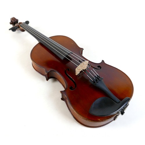 29 - An early 20th century viola, possibly Jerome Thibouville Lamy workshop, unlabelled, one piece back, ... 
