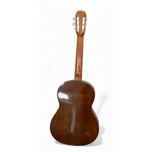 39 - A Kiso-Suzuki classical guitar, model G 150.