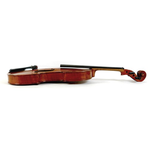 11 - An early / mid 20th century Continental violin, bearing label 'BERNARDUS CALCANIUS Fecit Genuae Anno... 