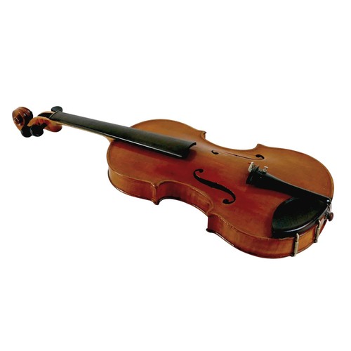 11 - An early / mid 20th century Continental violin, bearing label 'BERNARDUS CALCANIUS Fecit Genuae Anno... 