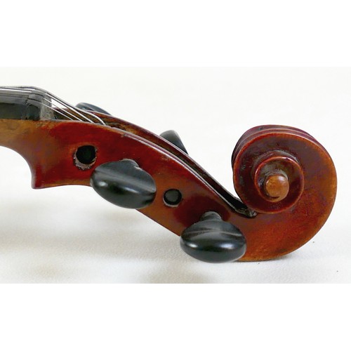 17 - An early 20th century Continental violin, bearing label 'Alessandri Gagliano Alumnus Stradiverius [s... 