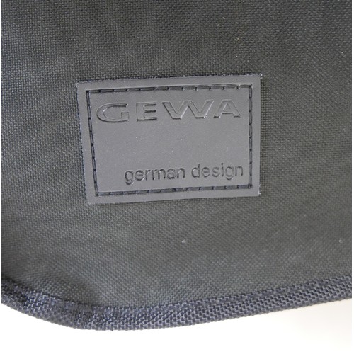 30 - A good full size English viola, made by A. R. Ridler, 1996, with a distinctive quilted maple one pie... 