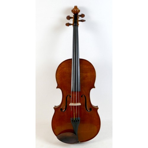 30 - A good full size English viola, made by A. R. Ridler, 1996, with a distinctive quilted maple one pie... 
