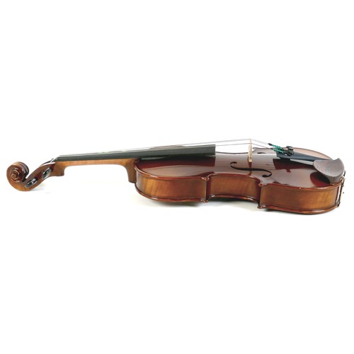 23 - A late 20th century German 1/4 size violin, by Herman, model Q017A, with bow and soft case, back 11