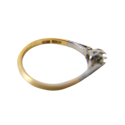 31 - An 18ct yellow gold and platinum ring missing stone, size R, 2.3g.