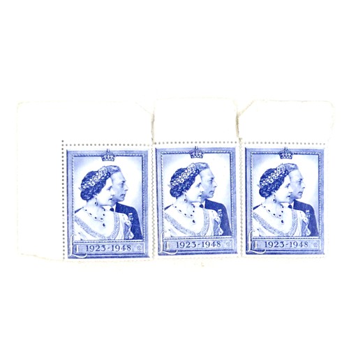 288 - Stanley Gibbons a collection of five investment stamp packets and loose stamps, packets New South Wa... 