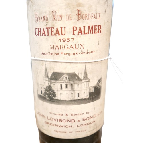 135 - A bottle of Grand Vin De Bordeaux Chateau Palmer 1957.