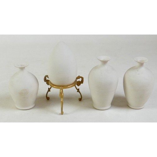 162 - A collection of eight pieces of porcelain by Mollie Hillam, to include three small vases and one pie... 