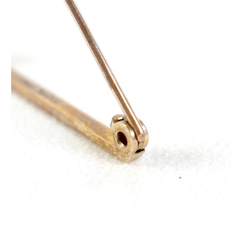 27 - Two 9ct gold tie-pins, 4.2g overall, together with a vintage 'John Grant Jeweller Bulawayo' box. (1 ... 