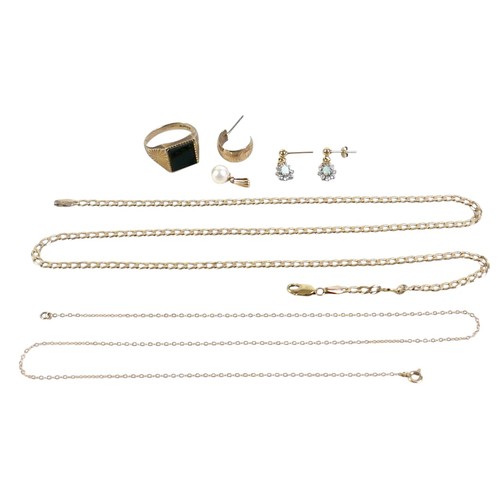 73 - A collection of gold and gilt metal jewellery including a broken 9ct yellow gold chain, a 9ct yellow... 