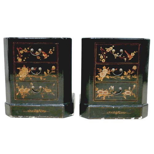419 - A pair of Chinoiserie decorated bedside chests, late 20th century, each with three drawers, each 50 ... 