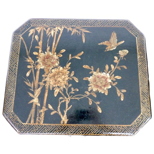 419 - A pair of Chinoiserie decorated bedside chests, late 20th century, each with three drawers, each 50 ... 