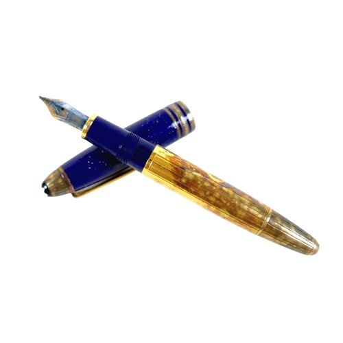 221 - A Montblanc Meisterstuck Montblanc No 146 Solitaire Ramses II Lapis Lazuli Le Grand fountain pen, ci... 