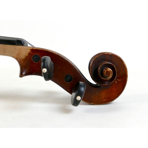 296 - An early 20th century viola, possibly Jerome Thibouville Lamy workshop, unlabelled, one piece back, ... 