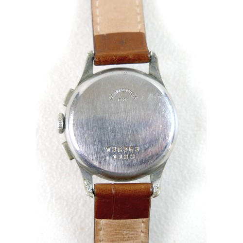 189 - A Breitling chromium plated and stainless steel gentleman's wristwatch, circa 1950s, the silvered di... 