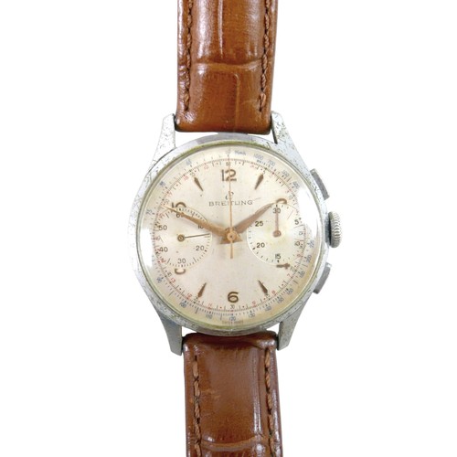 189 - A Breitling chromium plated and stainless steel gentleman's wristwatch, circa 1950s, the silvered di... 