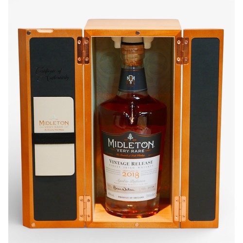 7 - A bottle of Midleton 2018 Irish whiskey, 70cl bottle with OWC and original packaging.