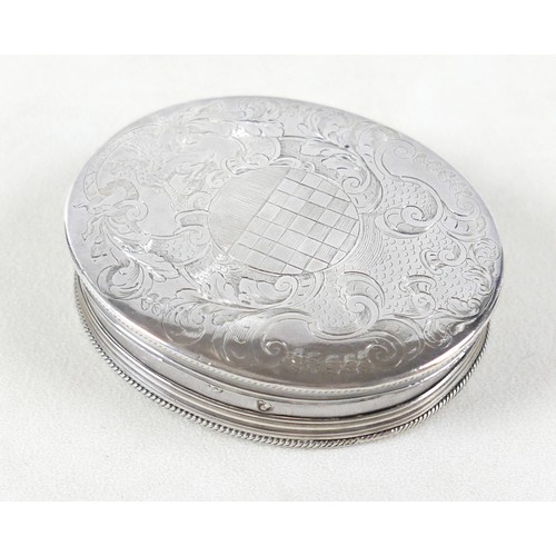 227 - A William and Mary silver tobacco box, with engraved armorial for the Palmer family of Barton, Co. W... 