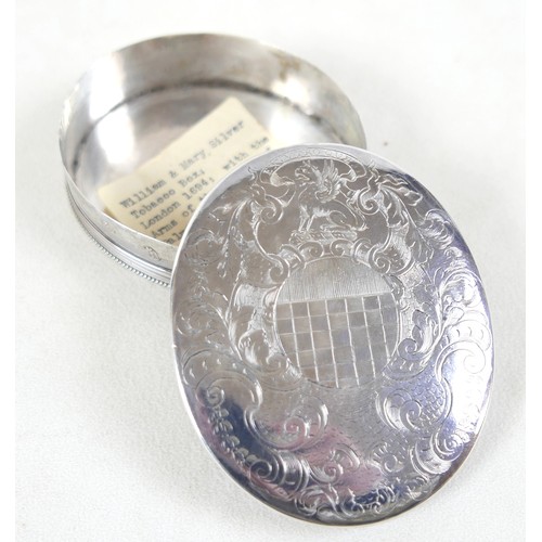 227 - A William and Mary silver tobacco box, with engraved armorial for the Palmer family of Barton, Co. W... 