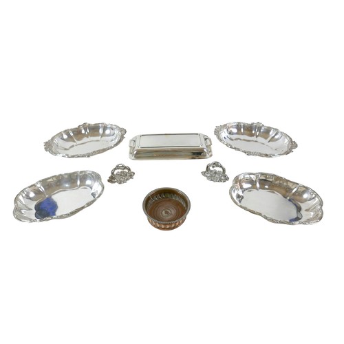 230 - A small collection of silver plate, including an Elkington plate sauce boat, some flatware. (1 box)