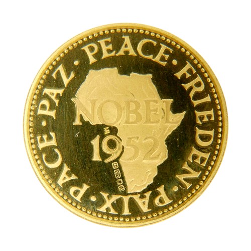 196 - Dr Albert Schweitzer  (1877-1965), set of three gold 22ct Medals, 1965, for Metalimport Ltd, bust th... 