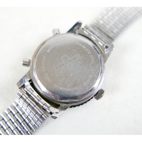 186 - A Breitling Genéve Chrono-Matic automatic chronograph stainless steel gentleman's wristwatch, ref. 2... 