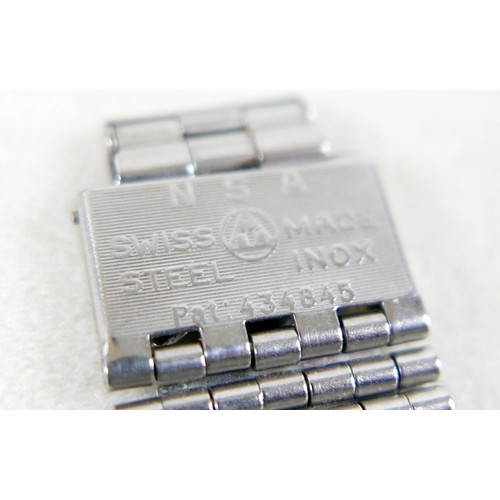 186 - A Breitling Genéve Chrono-Matic automatic chronograph stainless steel gentleman's wristwatch, ref. 2... 