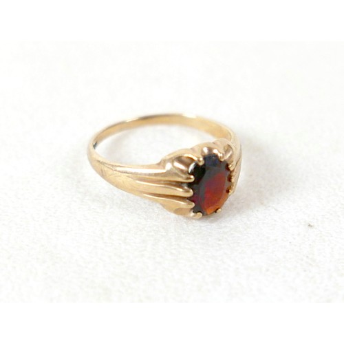 25 - A 9ct gold and garnet ring, size P, 2.3g, as well as 9ct gold necklace with a yellow metal 'Special ... 