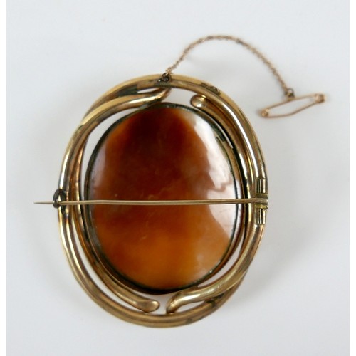 2 - A fine and impressive Victorian yellow metal cameo of Caesar Augustus in profile, overall 7 by 5 by ... 